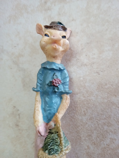 7-Inch Vintage Art Mark Skinny Pig Farmer 2-Piece Set