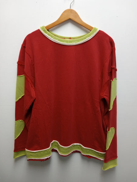 Jodifl distressed top w/hearts on Sleeve