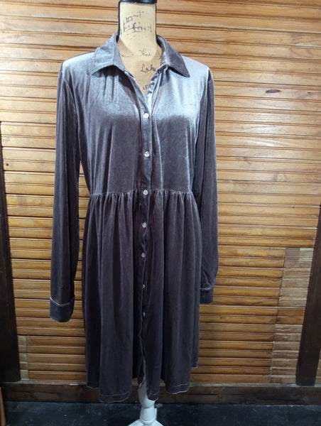 Roly Poly Gray Button Down Dress