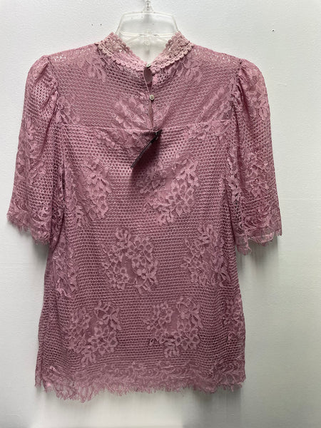 Entro Small Mauve Lace top w/floral Shirley Ollison