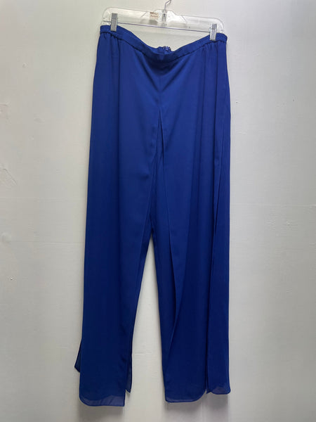 Preloved Clothing Thrift Finds Secondhand Fashion Women's Gently Used Kathy Mangum