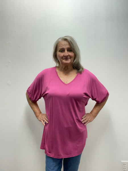 Basic T-shirt w/V-Neck-Plum