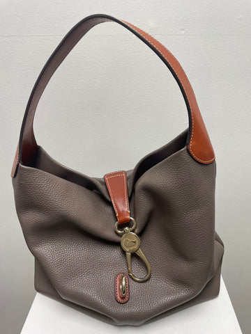 Preloved Dooney & Bourke Pebble Grain Shoulder Bag w/Lobster Claw Closure