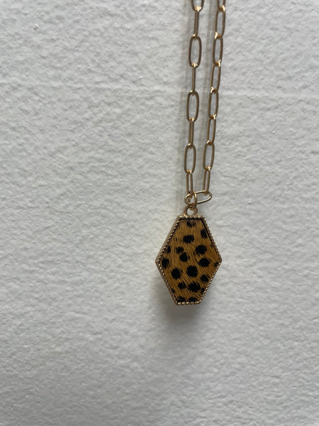 Gold 14 1/2" Leopard Leather Necklace w/3"extension