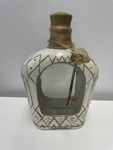 White/Gold/Clear Crown Royal Bottle w/key