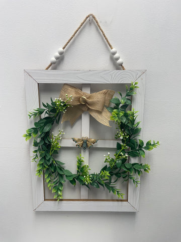 15"x11" White Window Frame w/Green Wreath & Butterfly/with Gold Bow