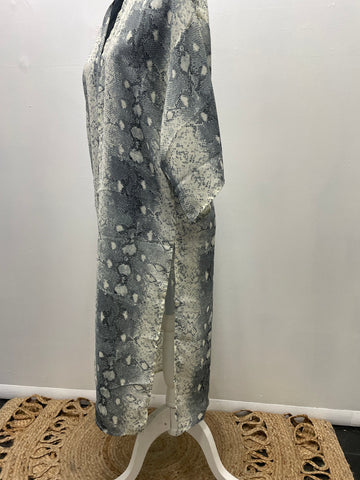 She t Sky- Medium Black/White Snake Print Cardigan w/split Sides