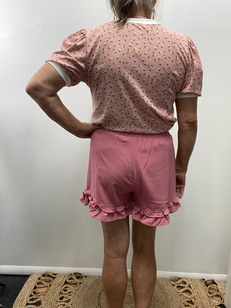 I Love- skorts w/tie & Ruffle Bottom-rose