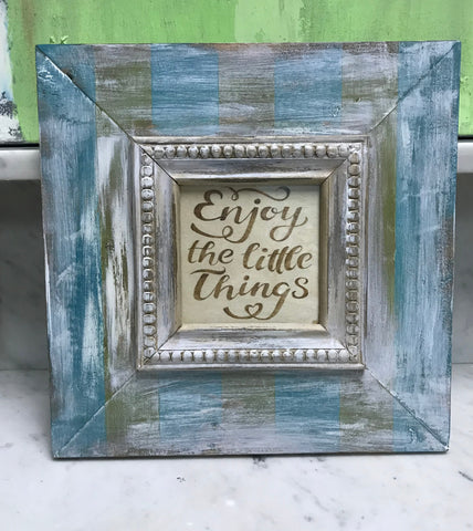 Enjoy the Little Things picture frame