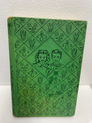 Pre-loved The Bobbsey Twins Book by Laura Lee Hope OhhMy! Gifts and Things, LLC