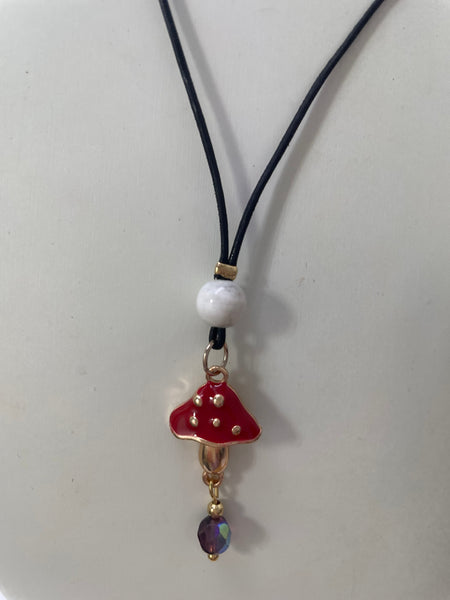 Small 16" Pendant Necklaces Stephanie Lewis