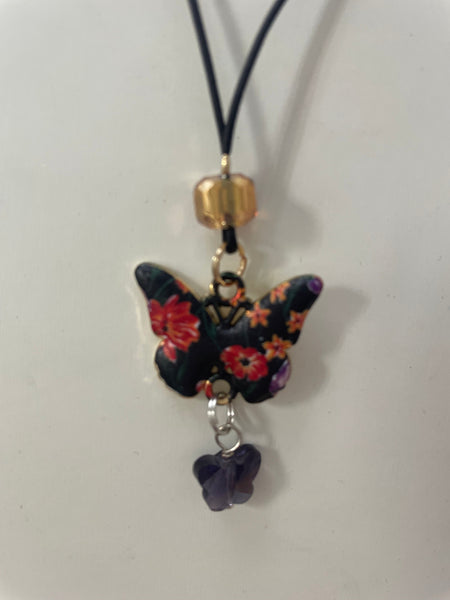 Small 16" Pendant Necklaces Stephanie Lewis