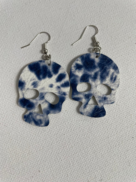 Halloween Earrings-blue/white skull