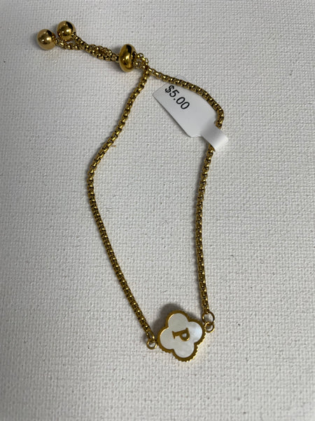 Gold Chain Bracelet w/white pendent trim gold w/letter P