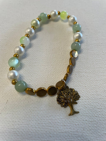 Pull on Stretch lime green/white beads w/tree of life pendent