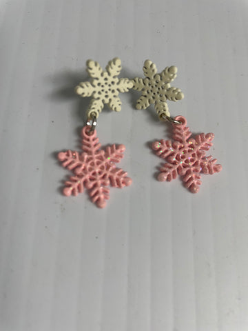 Snowflake Studs-pink/white