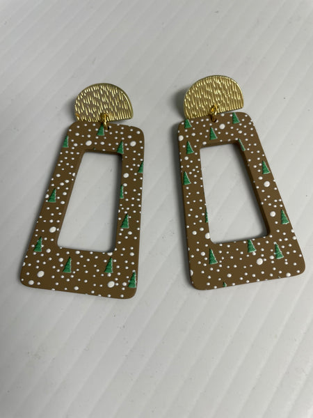 Christmas Tree Earrings Kendra Schrader-large gold stud w/dangle snowflakes green trees whole in middle