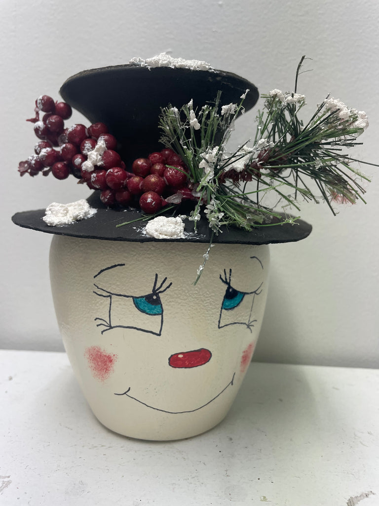 7"x5" Glass Snow Woman Decor