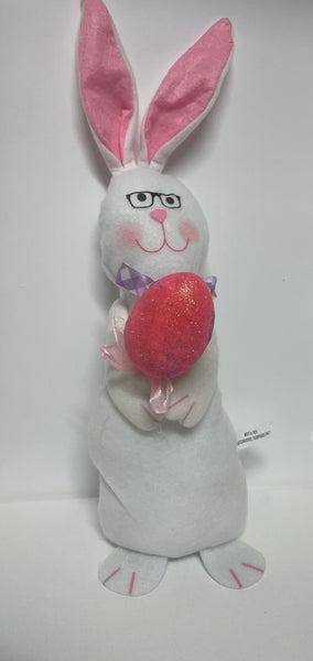 Bunny Shelf Sitter-White with Pink egg