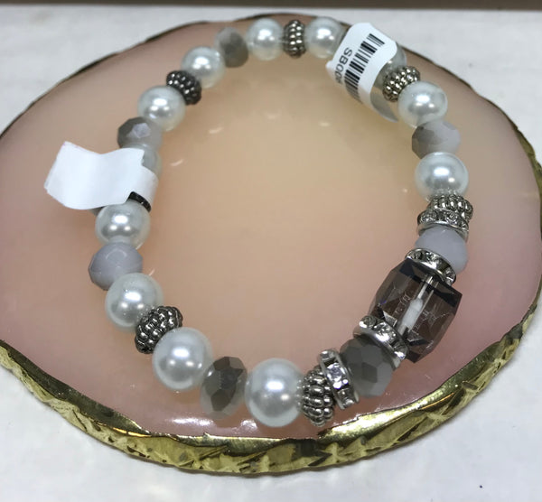 silver and pearl beaded bracelet