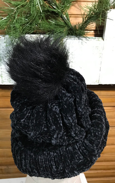 PomPom Chenille Beanie-Black