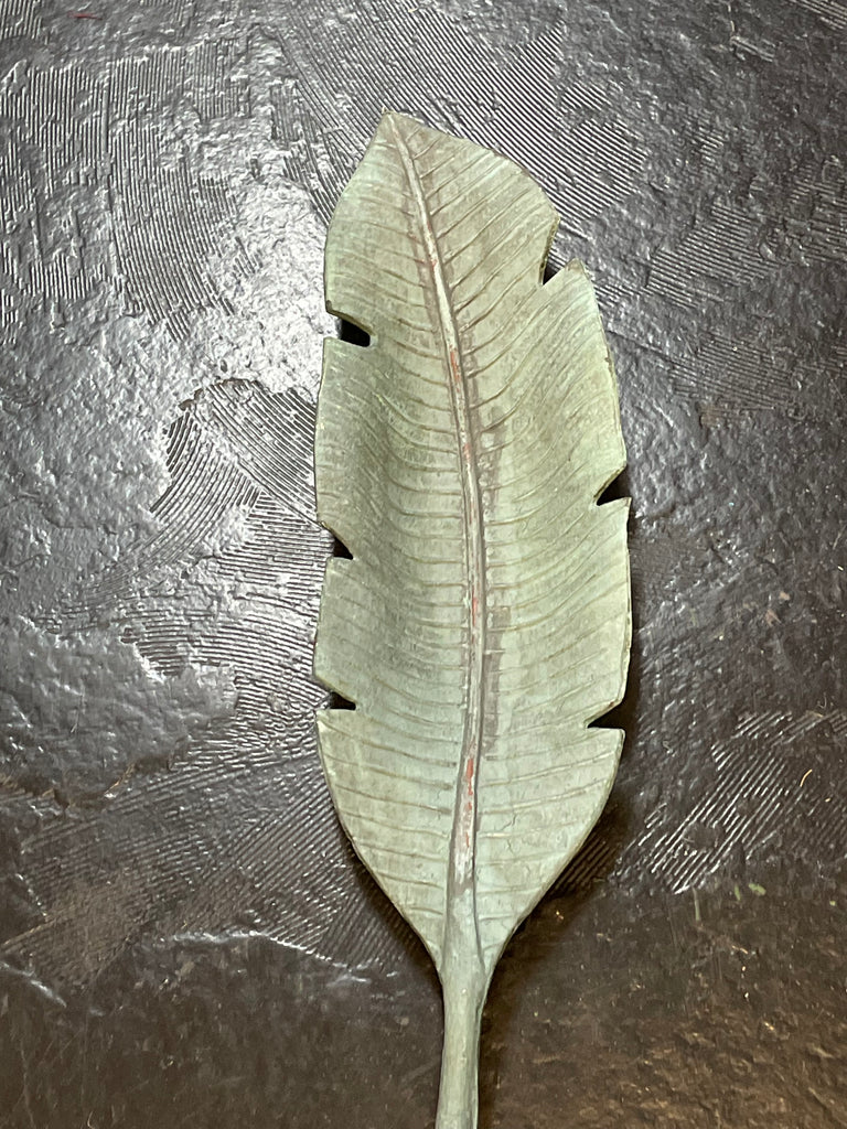 25"X 7"green verdigris Leaf dish Amanda Queen