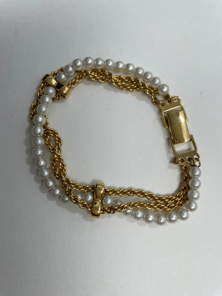 Gold Chain w/pearl strand Bracelet