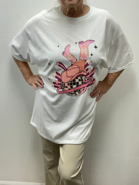 Gildan T-shirts White/Pink Boots and hat