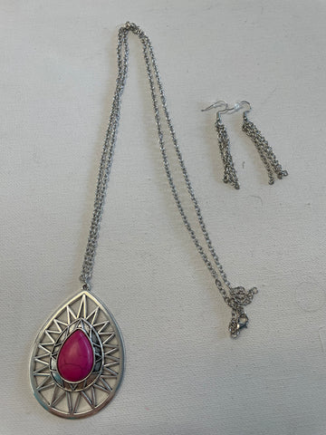 Silver Necklace earring set Shirley Ollison-large pendent with pink teardrop stone