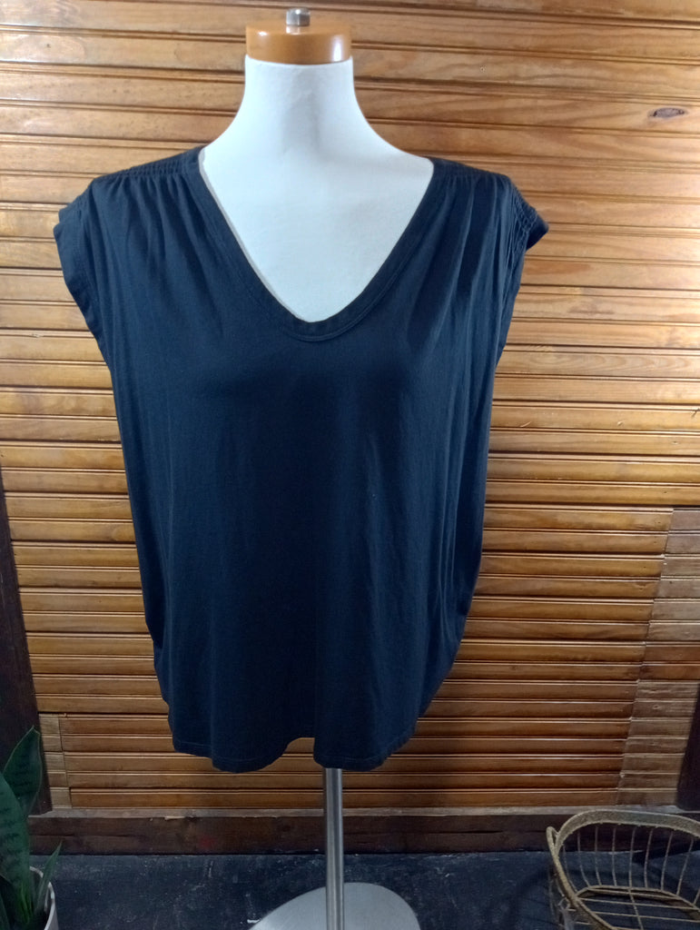 Preloved LOFT Black T-Shirt XL | Classic Everyday Tee