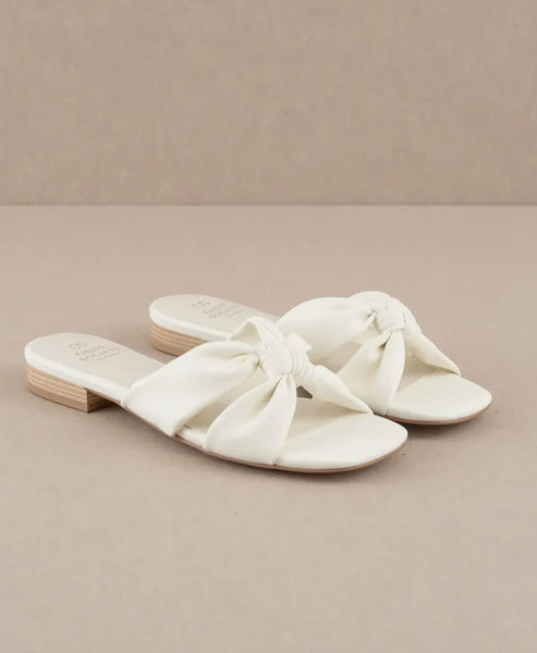 Oasis Society Sandals white leather