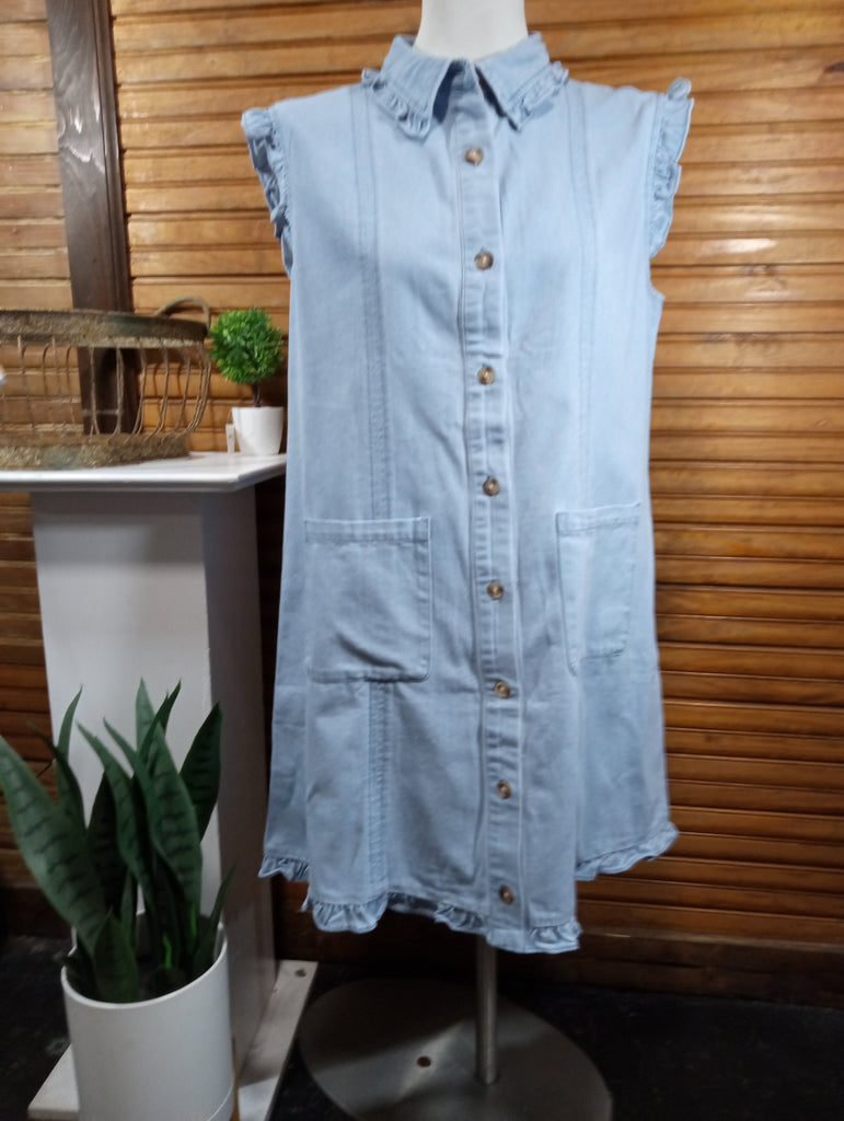 Sleeveless w/ruffle Denim dress w/front pockets Amanda Queen