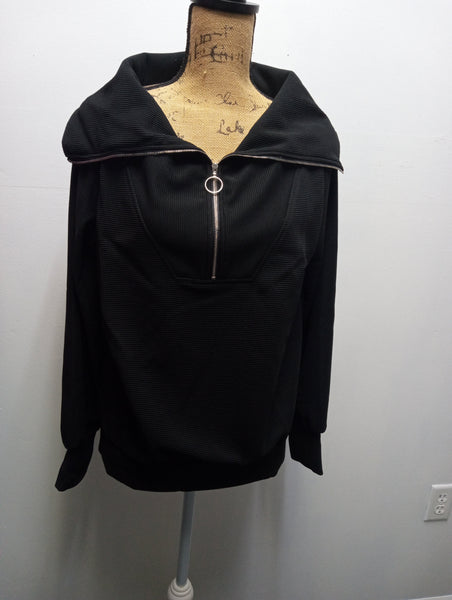 Umgee Black Ribbed top w/Silver Zipper Amanda Queen