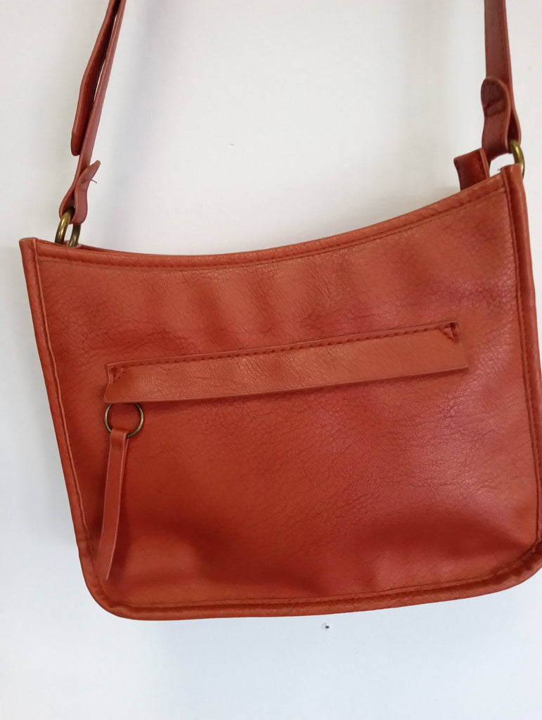 Universal Threads Warm Rust Shoulder Bag OhhMy! Gifts and Things, LLC