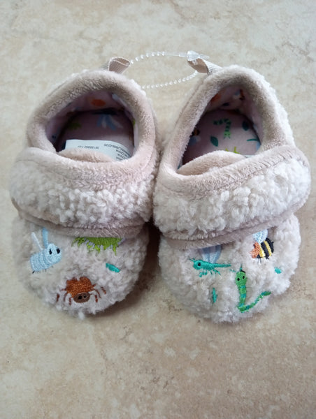 Wonder Nation Toddler Size 2 Manmade Slippers