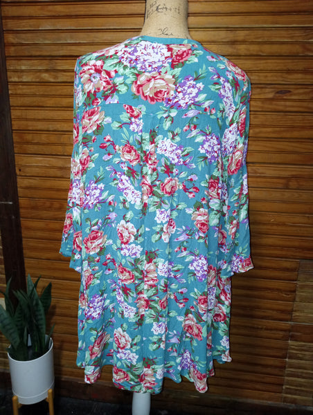 back-Preloved Umgee Mini Green/floral Dress w/ V button neck
