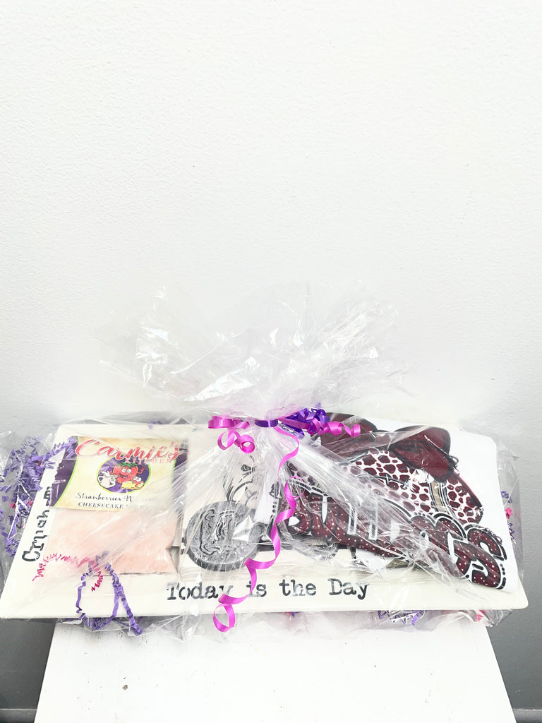 MSU Bulldogs Gift Set with Serving Tray - "Today is the Day" Fan Gift