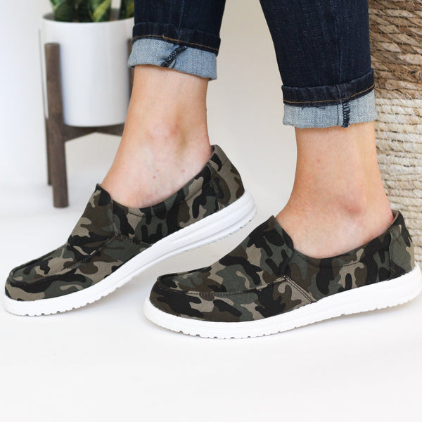 Maya Sneakers in Camo Naughty Monkey