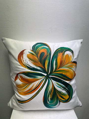 15"x16" White pillow w/Shamrock
