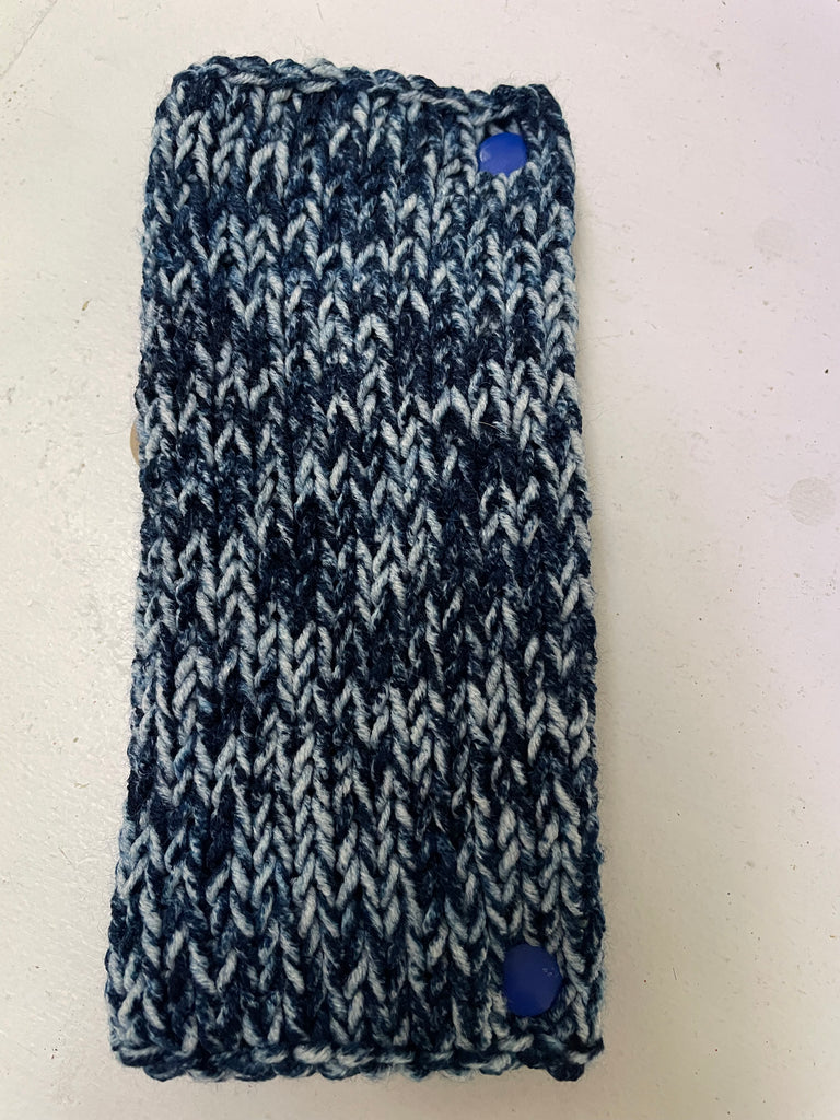 crochet seatbelt cover-blue
