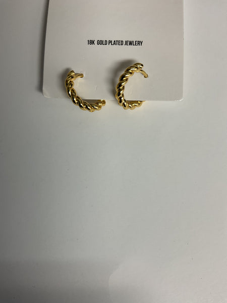 Simply Co. 18K Gold Plated Hoop Earrings Alisha Groo